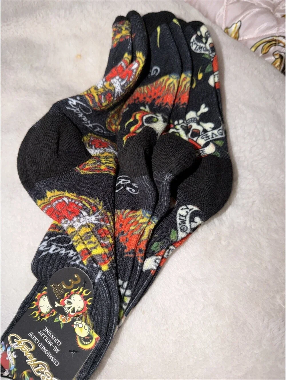 ED HARDY Mens Cushioned Designer CREW SOCKS 3 Pair Stretch Black